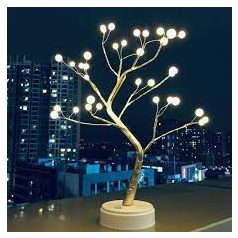   Ledes Bonsai fa Elemról és USB-ről is egyaránt működik. Kiváló éjszakai dekor világításnak.